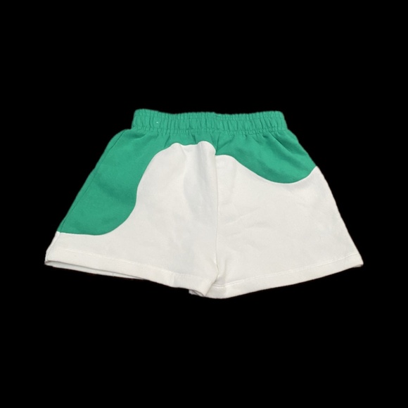 nike shorts - Picture 2 of 4